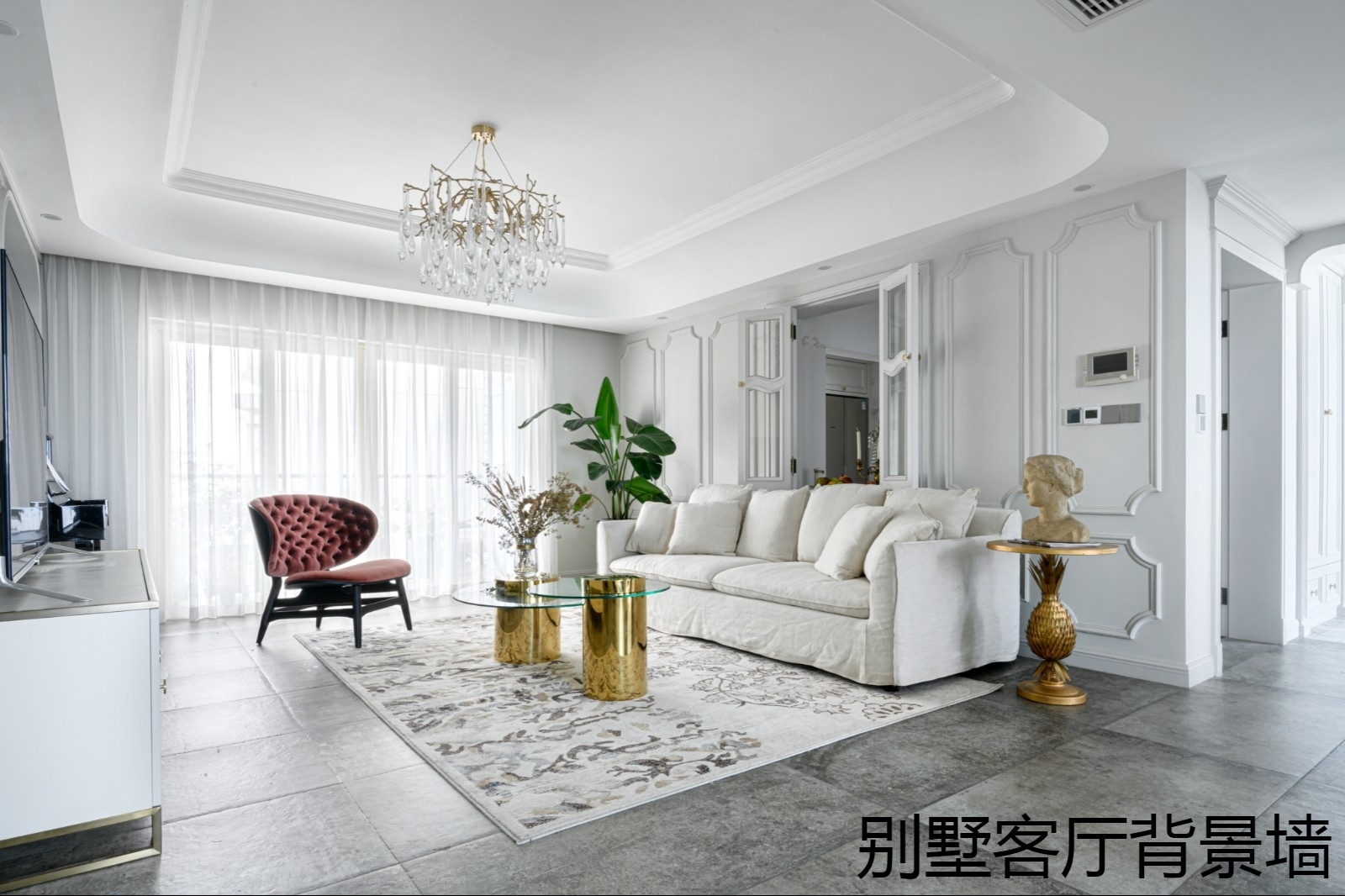 别墅客厅背景墙.jpg